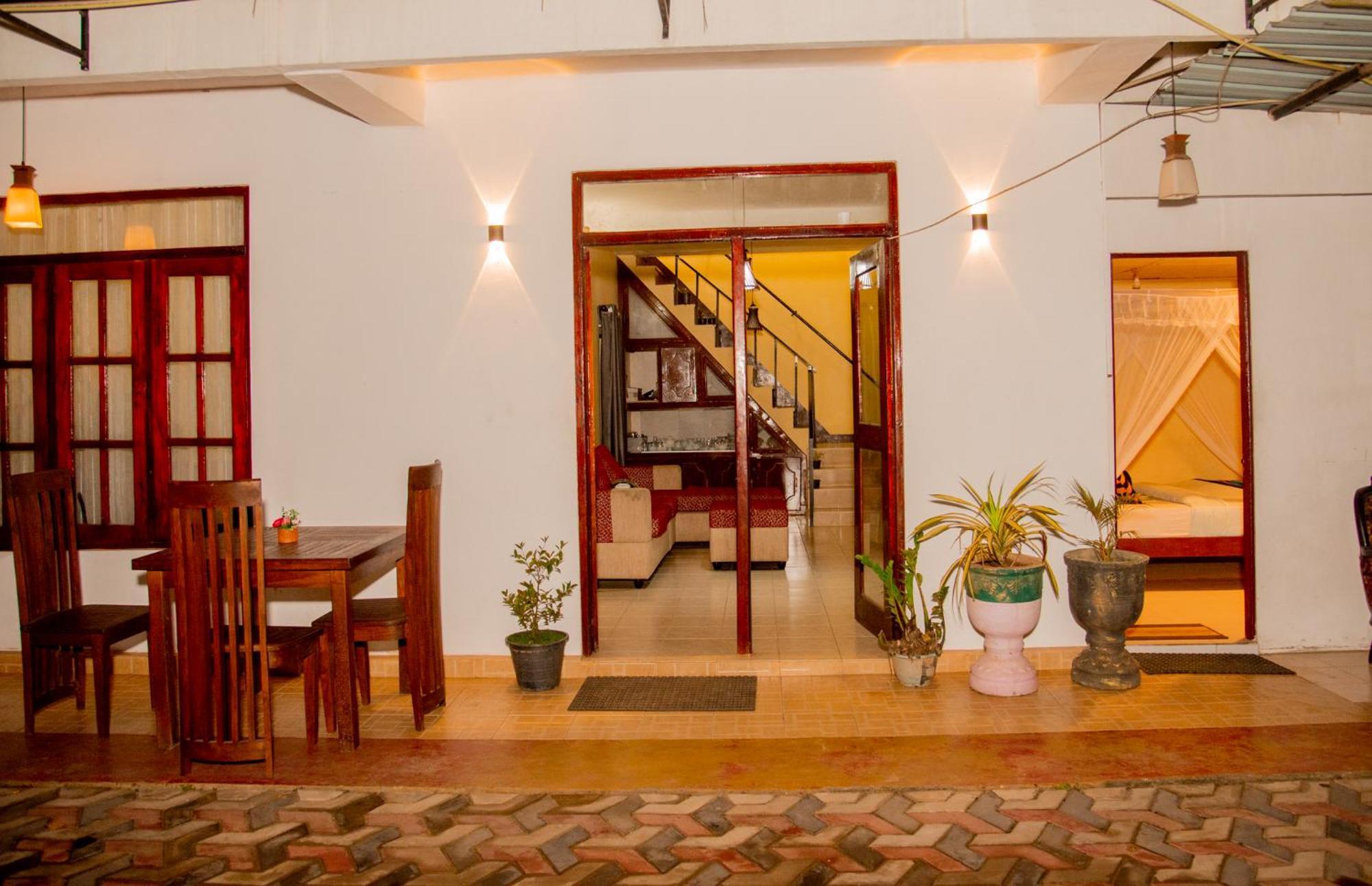 Cheeky Wild Villa Ella Exterior photo